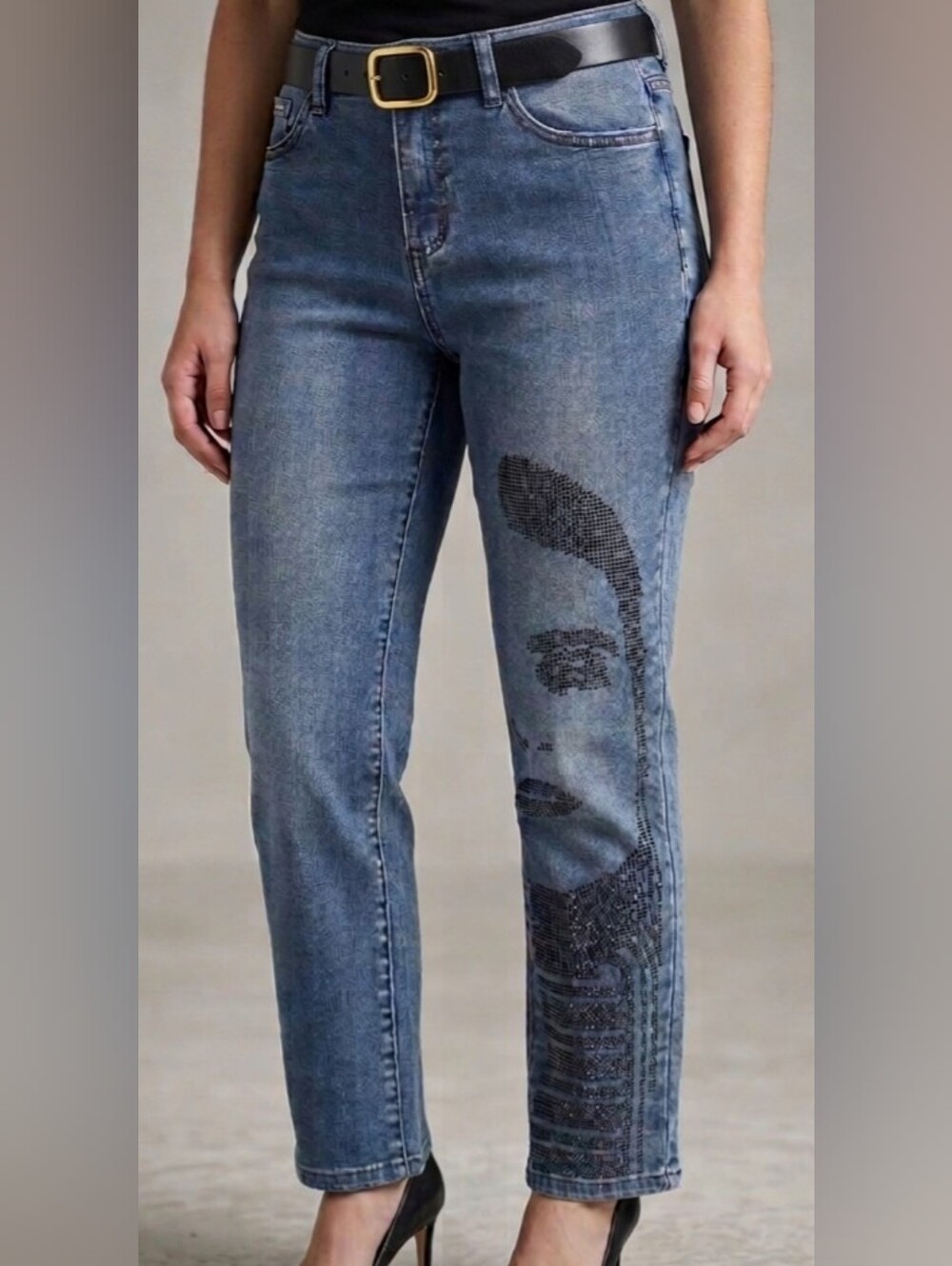 Joseph Ribkoff Slim-fit Jeans W/ Rhinestone Face Silhouette Design. Size US 8.